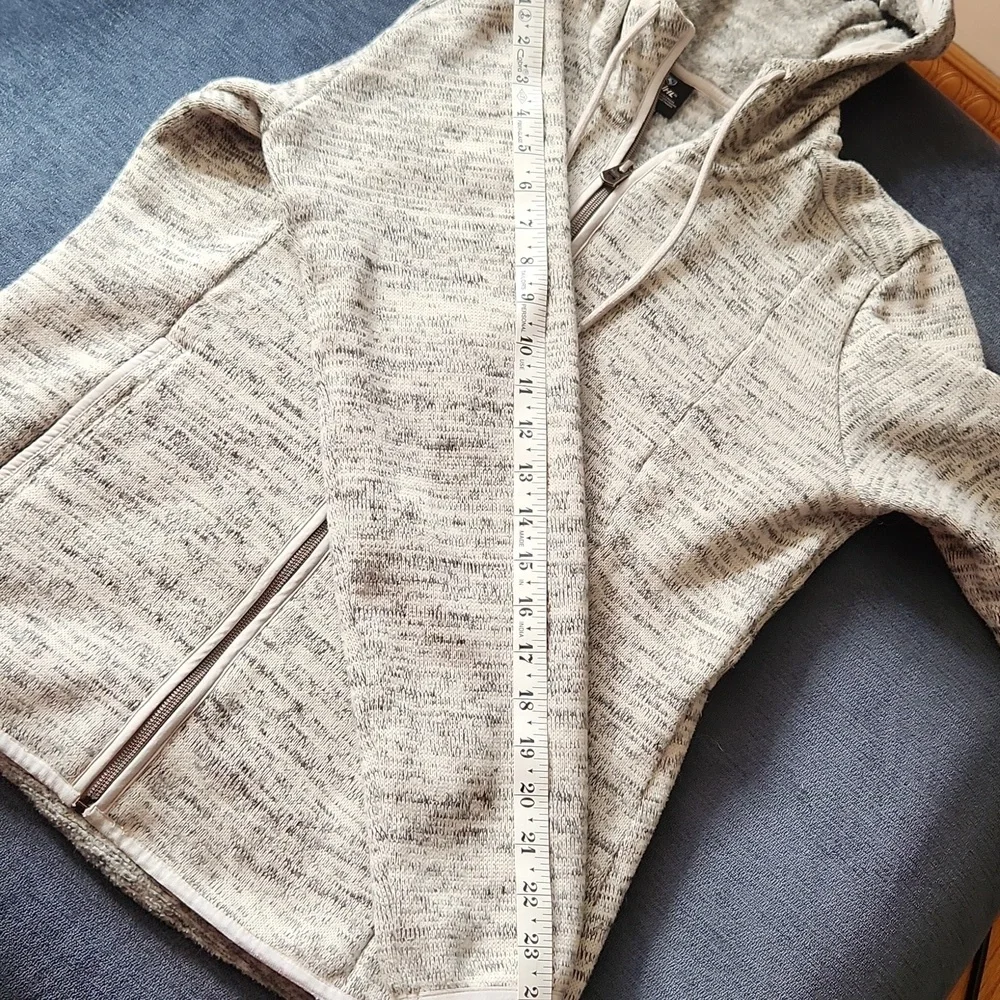 KUHL Ascendyr Flece Gray/white  Hoodie Wirh Zippered Pockets Size S Women's - Picture 14 of 16